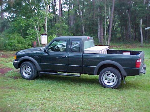 1995 Ford Bronco - Nathaniel's new Ranger. 4wd, 4.0, 5 speed manual... a really sweet truck