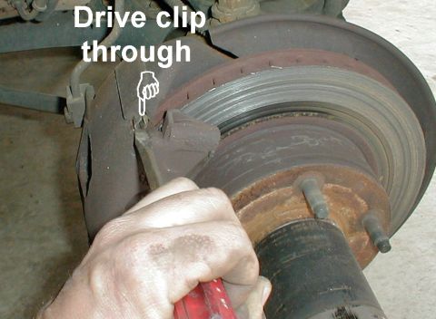 1983 Ford Bronco - Driving Caliper Clips Out, rubber style The stainless shells of the clip have 2 catches at each end holding the clip to the steering knuckl…
