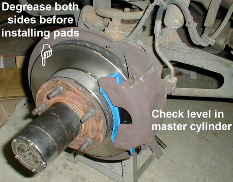 1983 Ford Bronco - First, clean the rust & dirt off the wheel mounting surfaces. [url=http://www.supermotors.net/vehicles/registry/media/881406] http://www.su…