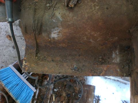 1967 Ford Mustang - Rear first cut. Always cut on the panel side of the seam and clean it up later