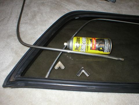 1983 Ford Bronco - Although I'm not using these gaskets, I replaced the trim in them. It's more difficult than installing the windows in the shell. D7TZ-10424…