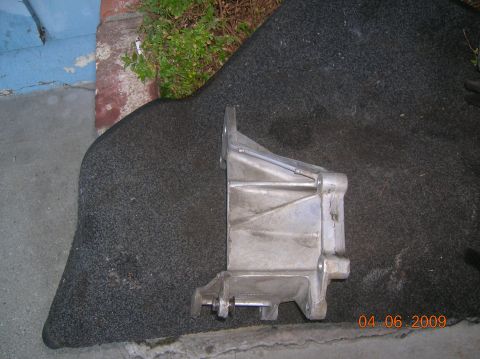 1985 Ford Bronco - new bracket