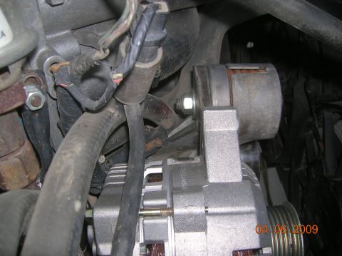 1985 Ford Bronco - tab in wrong place...