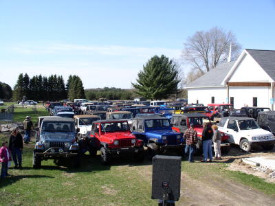 1989 Ford Bronco - The more than 100 4x4's that showed up for the 2nd Anuual Jeep Blessing, near Cadillac, MI on May 3, 2003!! GREAT family outing. Breif Pray…