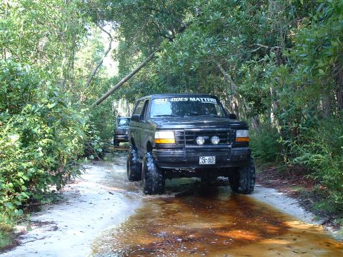 1995 Ford Bronco - shane on trail
