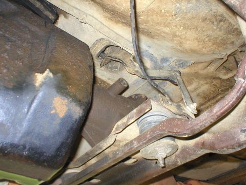 1983 Ford Bronco - I jammed the shifter up throught the boot to keep it out of the way.