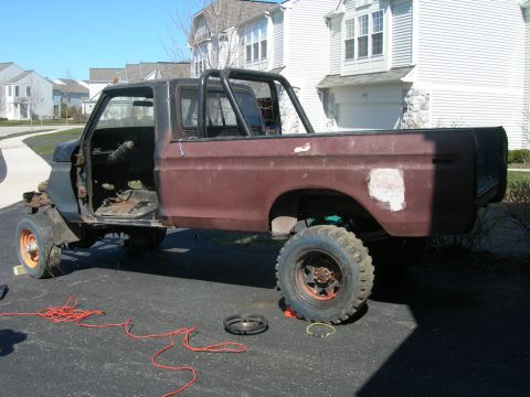 1985 Ford Bronco - This Ford pickup truck appears to be from the 1970s, not a 1985 Bronco.
