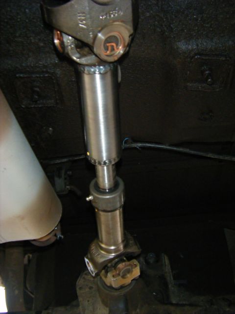 2005 Jeep Wrangler - Rear new driveshaft