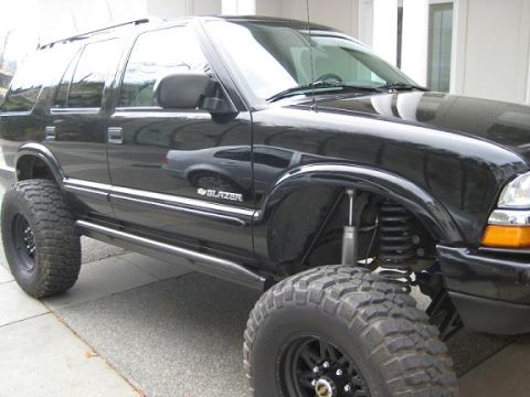 2004 Chevrolet Blazer photo
