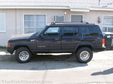 1987 Suzuki Samurai - Lets see if he can keep himself from Fabbing on it?