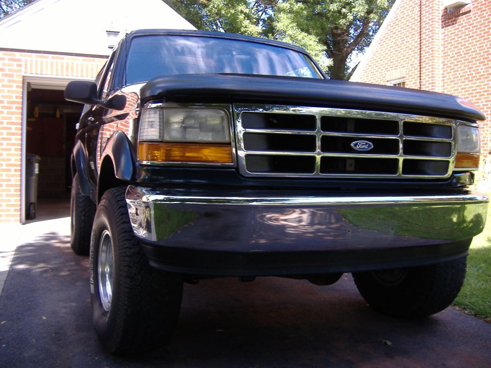 1995 Ford Bronco “Avenger”