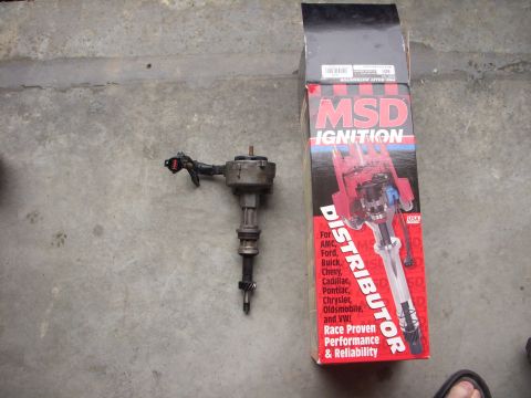 1993 Ford Bronco - Original dizzy with an iron gear. Not applicable for roller motors. Comes shipped in the MSD box. Bought a new dizzy for my 357w build.