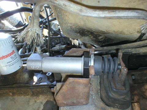 1983 Ford Bronco - After a quick trip to the parts store in my gf's MGB, I had the correct slave bled & installed.