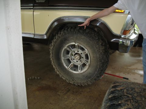 Tire Clearance - 1979 Ford Bronco