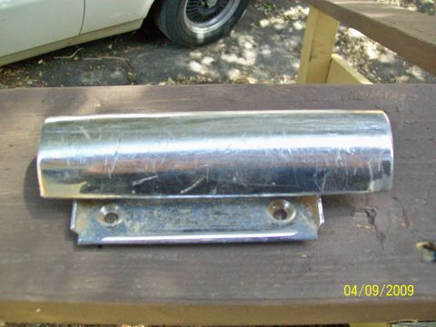 1972 Ford Ranchero - Pitted 1972-79 Ranchero Tailgate pull
