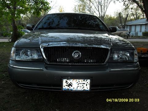 2004 Mercury Marquis “the marq”