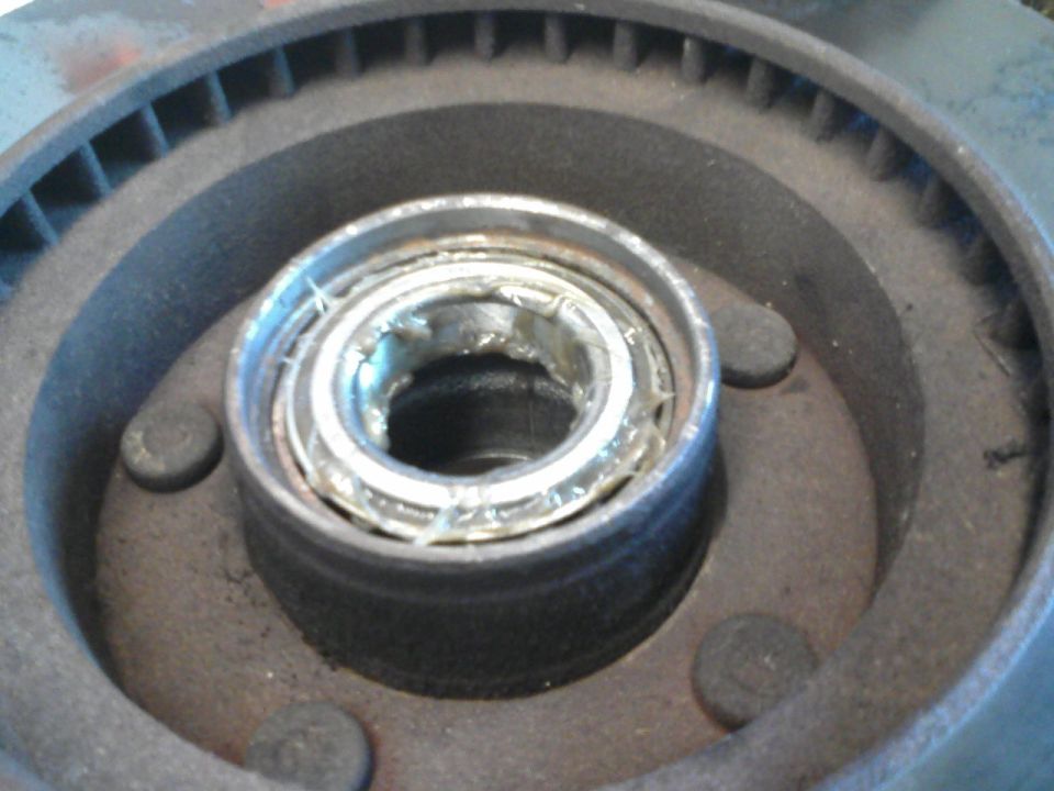 Wheel bearing assembly