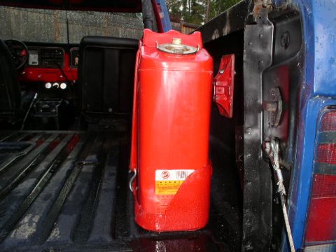 1979 Ford Bronco - Mounted gas can and Highlift jack support