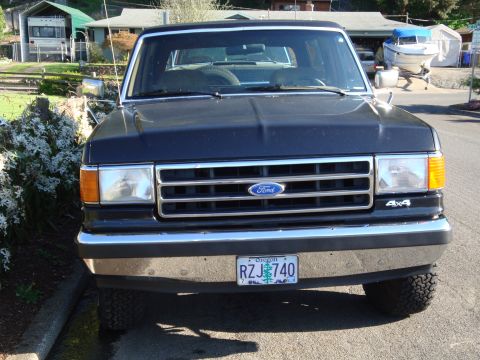 1991 Ford Bronco photo