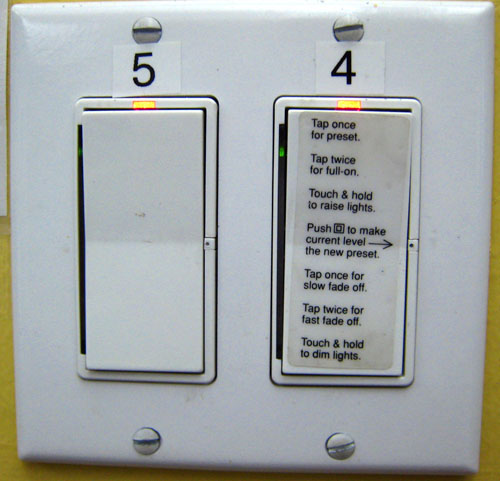 Two light switches, one labeled 5, the other 4 with instructions