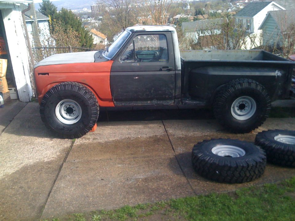 1985 Ford F-150 “Flareside”