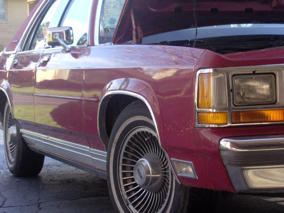 1990 Ford Crown Victoria LTD “Christine”