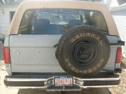1987 Ford Bronco photo