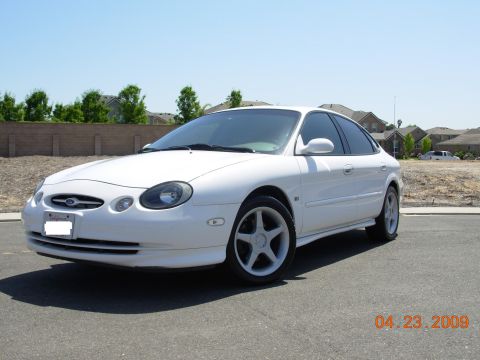 1995 Ford Taurus