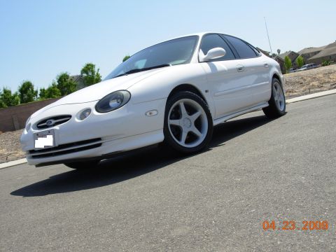 1995 Ford Taurus