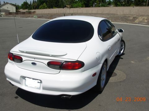 1995 Ford Taurus