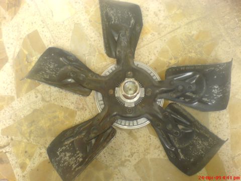 1992 Ford Crown Victoria - new fan clutch installed rear