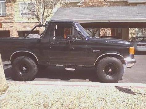 1988 Ford Bronco photo