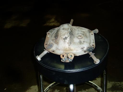 Differential cover on a black stool