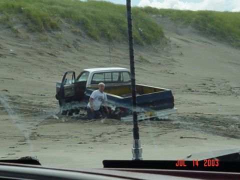 1989 Ford Bronco - Came up on this chevy