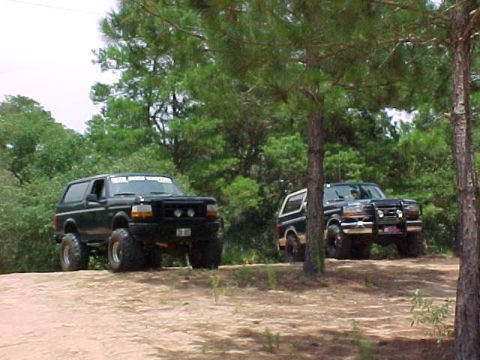1995 Ford Bronco - Blaze, and Jon posing at Eureka