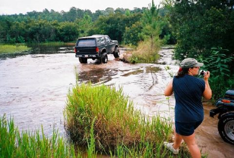 1995 Ford Bronco - Follow the Blazer 3