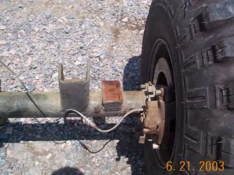 1978 Ford Bronco - Old axle seats.