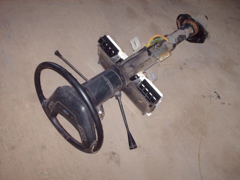 1998 Subaru Impreza - steering column