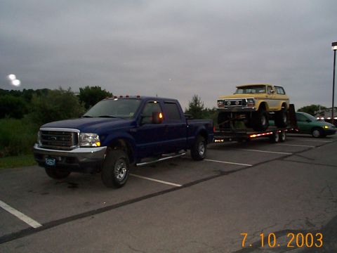 1978 Ford Bronco - Hotel parking lot 5.