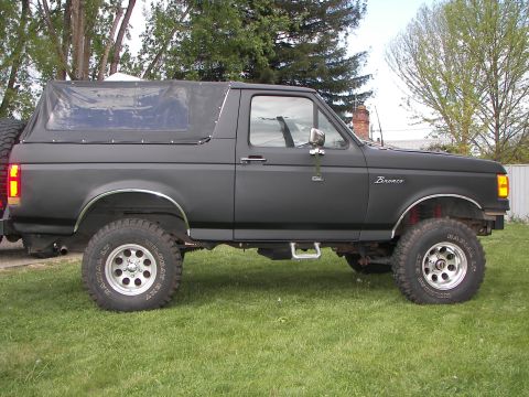 1987 Ford Bronco photo