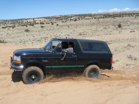 1993 Ford Bronco photo