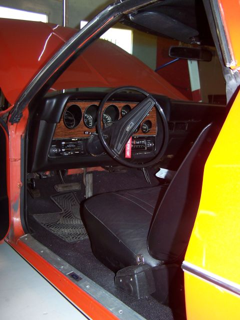 1973 Ford Ranchero - driver's side interior.