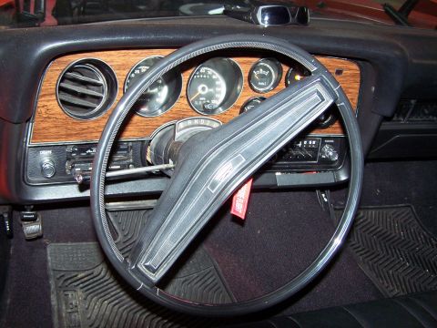 1973 Ford Ranchero - instrument panel and steering wheel.