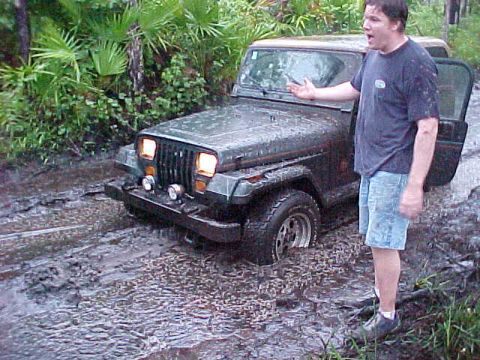 1995 Ford Bronco - Allen hung up on a stump