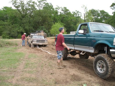 1993 Ford Bronco - Where the 12lb winch fails, Minto succeeds!