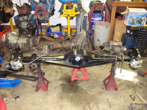 1989 Ford Bronco - Got the backing plate/retainers torqued down