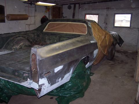 1975 Ford Ranchero - Passenger side stripped