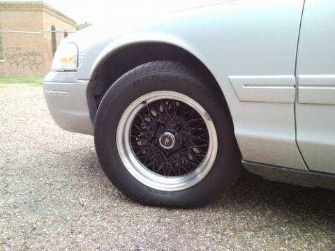 1998 Ford Crown Victoria photo