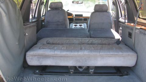 1996 Ford C-350 (Centurion Conversions) - The sleeping area.