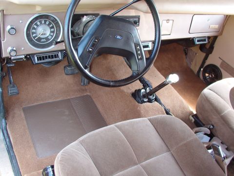 1975 Ford Bronco - Despite a few molding wrinkles, it seems to fit better than any of the rear pieces. I still have to make kick panels, but I haven't decided…